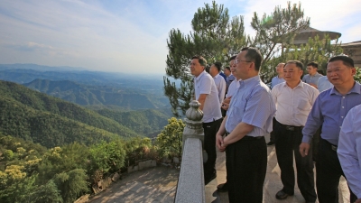 陈敏到梅江区调研：高质量规划建设清凉山郊野公园