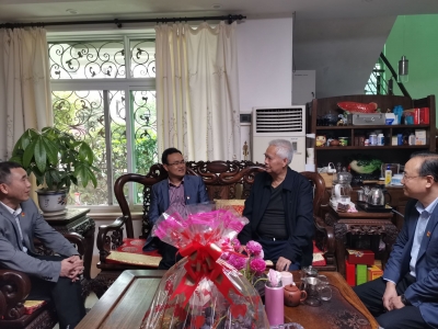 曾尚忠走访慰问退役军人老领导