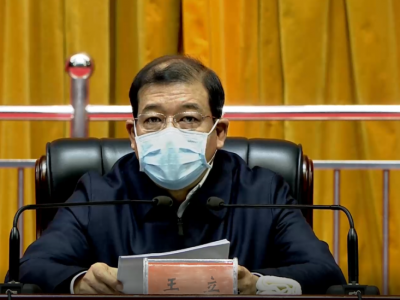 “背着手哼啊哈的，群众看着就烦。”湖北一市委书记痛斥干部作风之弊