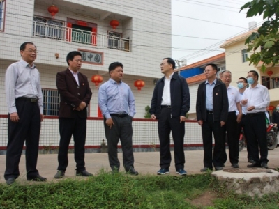 黄建固到五华县调研督导脱贫攻坚工作：压紧压实责任 以优良作风决战决胜脱贫攻坚