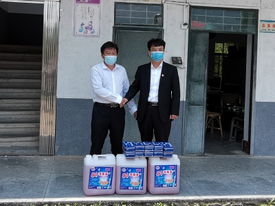 五华两中学举行校际结对教学帮扶交流活动