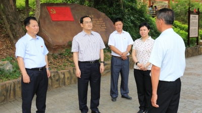 黄建固到梅江区调研基层党风廉政建设