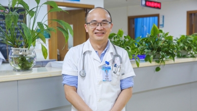 【战疫英雄】黄森昌丨英雄有泪 医者无畏