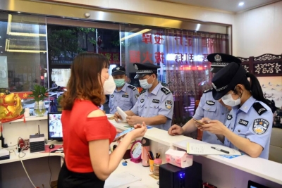 护航“两会” ！五华公安开展集中统一清查整治行动