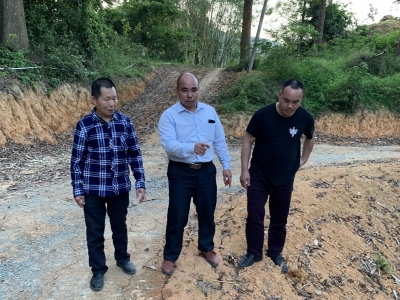 罗吉昌：退伍不褪色，回乡为民开路！