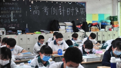 奋斗！今天，记者“探班”梅州高三初三学子“五一”备战迎“大考”