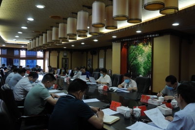 梅州市人大常委会党组扩大会议召开