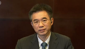 确诊洗衣工因衣服被感染？中疾控专家谈常态化防控