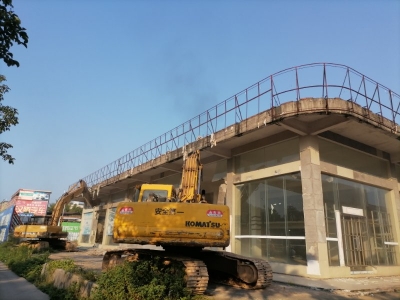 不手软！梅城一公司约2000平方米违法建筑物被强制拆除