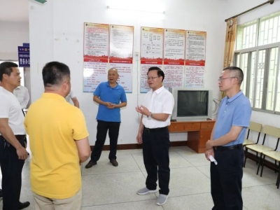 曾永祥率队调研督导基层党建工作：补短板、强弱项、攻难点、做亮点