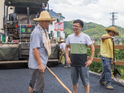 从“拿扳手”到扶贫“全面手”，大埔这个后生哥从没选择过退缩…