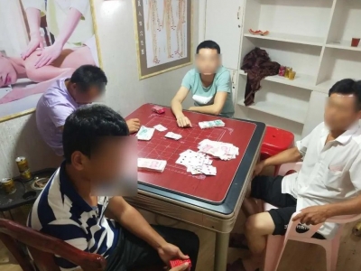 美容养生馆内“娱乐”？民警一锅端了！