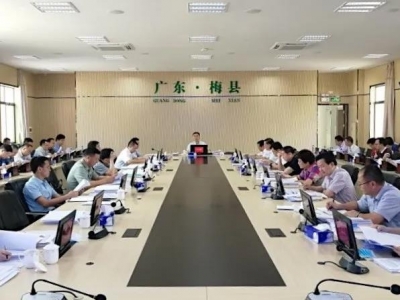 梅县区召开区委常委议军会议：发扬“双拥”优良传统 推动梅县苏区振兴发展