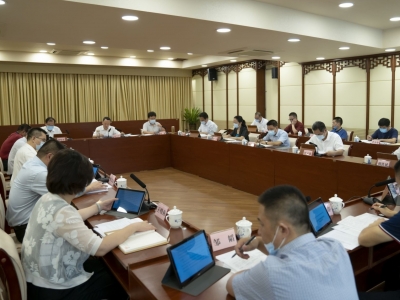 梅州市纪委常委会（扩大）会议：团结协作战疫情 跟进监督保落实