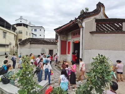 亲子同游红杏坊 打卡人文网红地