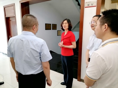 吴晓晖调研挂点联系重点外贸企业：多措并举推动外贸企业平稳健康发展