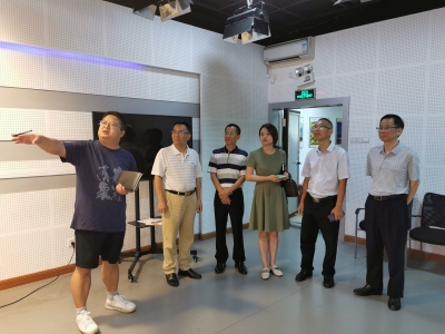 阳江日报社总编辑杨国华率队到梅州日报社交流融媒工作