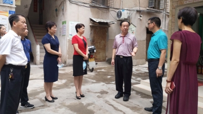 曾小华到梅江区挂点社区督导创文工作：形成共识凝心聚力提升创文水平