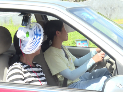 五华驾校迎来“学生族”，掀起暑期学车热潮！