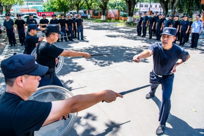 乘风破浪的警察蜀黍！来感受梅州公安的实战练兵