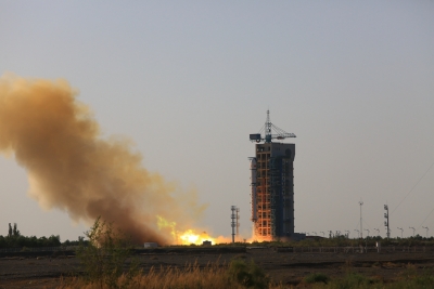 试验六号02星发射成功