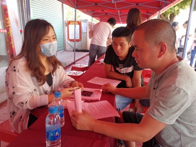 梅县举办优质民营企业现场招聘会，1000多个就业岗位等你！