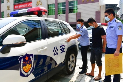 “茶烟酒”店内暗藏“百家乐”？仅营业3天就被一窝端了！