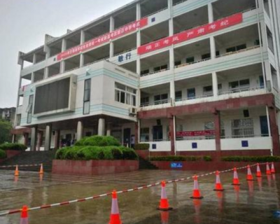 教育部：同意安徽歙县高考9日启用语文、数学(文、理)科目副题进行考试