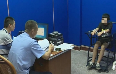 别粗心！停车忘关窗落锁，梅县两宗车内财物被窃..