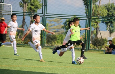 16支球队200多人参加！五华首次举办青少年足球赛