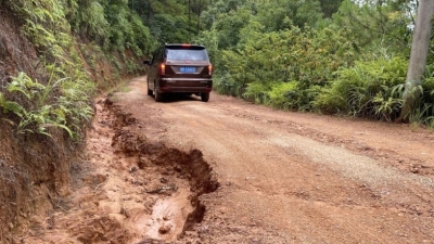 进村难，雨天开车像滑冰！五华岐岭镇这2公里黄泥路何时能硬底化？