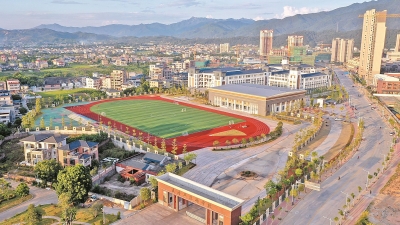 为了学子成才，蕉岭蛮拼的！