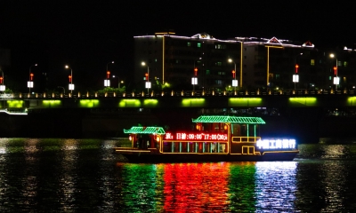 八角亭丨激活特色资源 点亮夜间经济