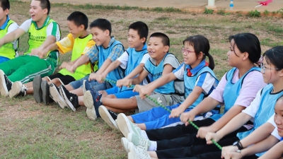 “勇者出击！永不言弃！”梅州这活动“拍了拍”小朋友们