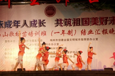 台风稳健，幼苗已长成~来看第十届山歌幼苗班结业汇报演出