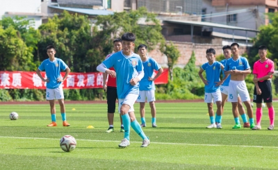 奔跑吧，足球少年！梅州首届“满天星”精英训练营开营啦~