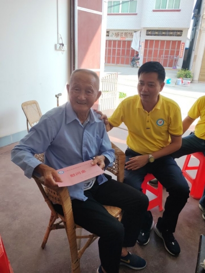 村民提起这个“红人”，都会竖起大拇指！来看梅州市道德模范郭展明的故事