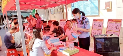 争做法律明白人！大埔三河镇群众学法热情高涨，气氛浓厚