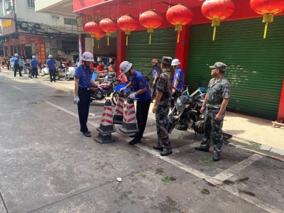 助力创文~梅县区开展市容市貌集中整治