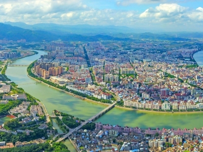 梅江区举办领导干部党章党规党纪培训