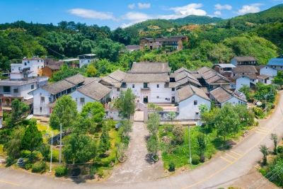 快来找回心灵的归属~梅县区这个镇精心勾勒出了一幅画卷...