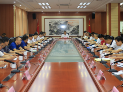 梅江区召开全区中小学校长座谈会：推进教育高质量发展  谱写梅江振兴教育新篇章