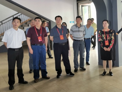 市人大常委会视察梅州科技创新平台建设情况：加大科技投入 提升创新能力