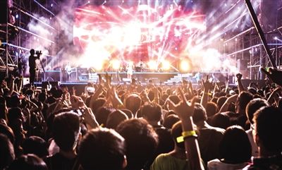 中甲联赛“啤酒音乐嘉年华”，今晚梅州五华嗨起！还有第二第三场哦