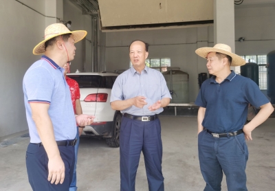 市人大常委会调研组到兴宁调研城镇生活污水集中处理情况