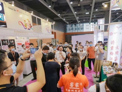 让梅州产品“走出去”！我市13家企业参加广州食展会