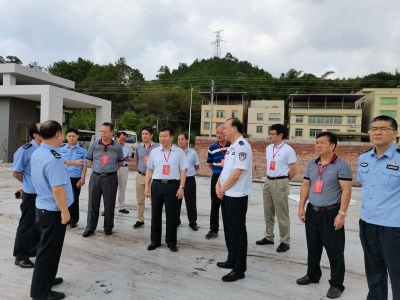 曾祥海率队开展市政协重点提案督办调研：重视社会关切，促进便民利企