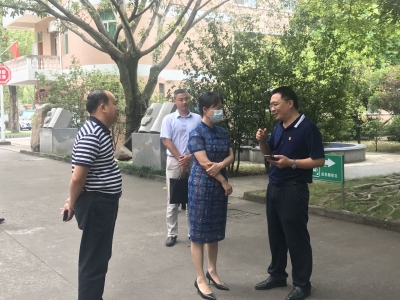 张晨检查梅州城区学校、医院节前安全生产和疫情防控工作