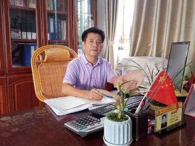 一笔一划写字，一言一行立德~梅县区扶外小学校长吴海燕的育人理念