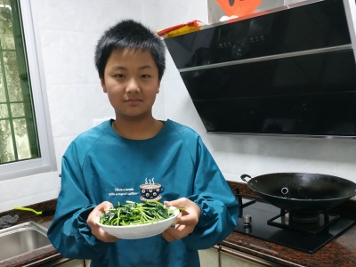 2020年梅州“新时代好少年”吴梓聪 ：爱好广泛，经常参加志愿活动…